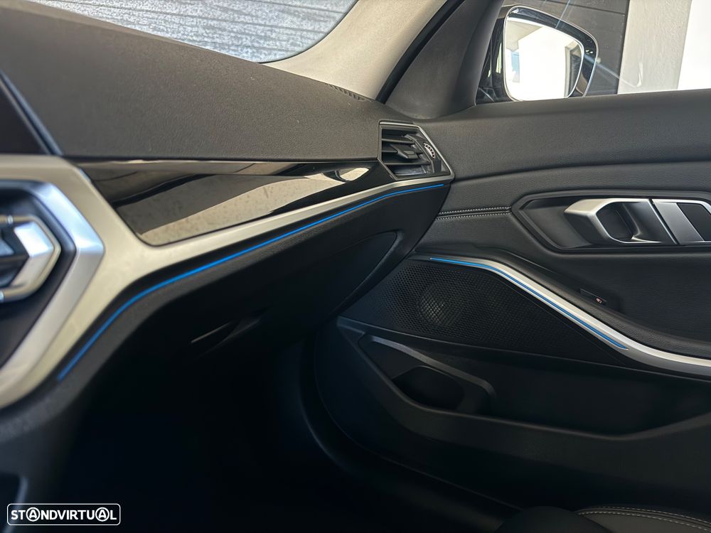 BMW 320 e Line Sport Auto - 30