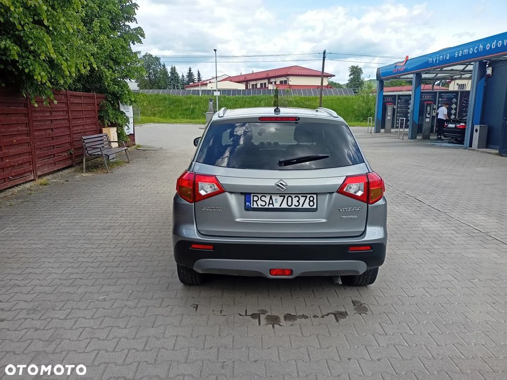 Suzuki Vitara 1.6 DDiS (4x4) Allgrip Comfort - 9