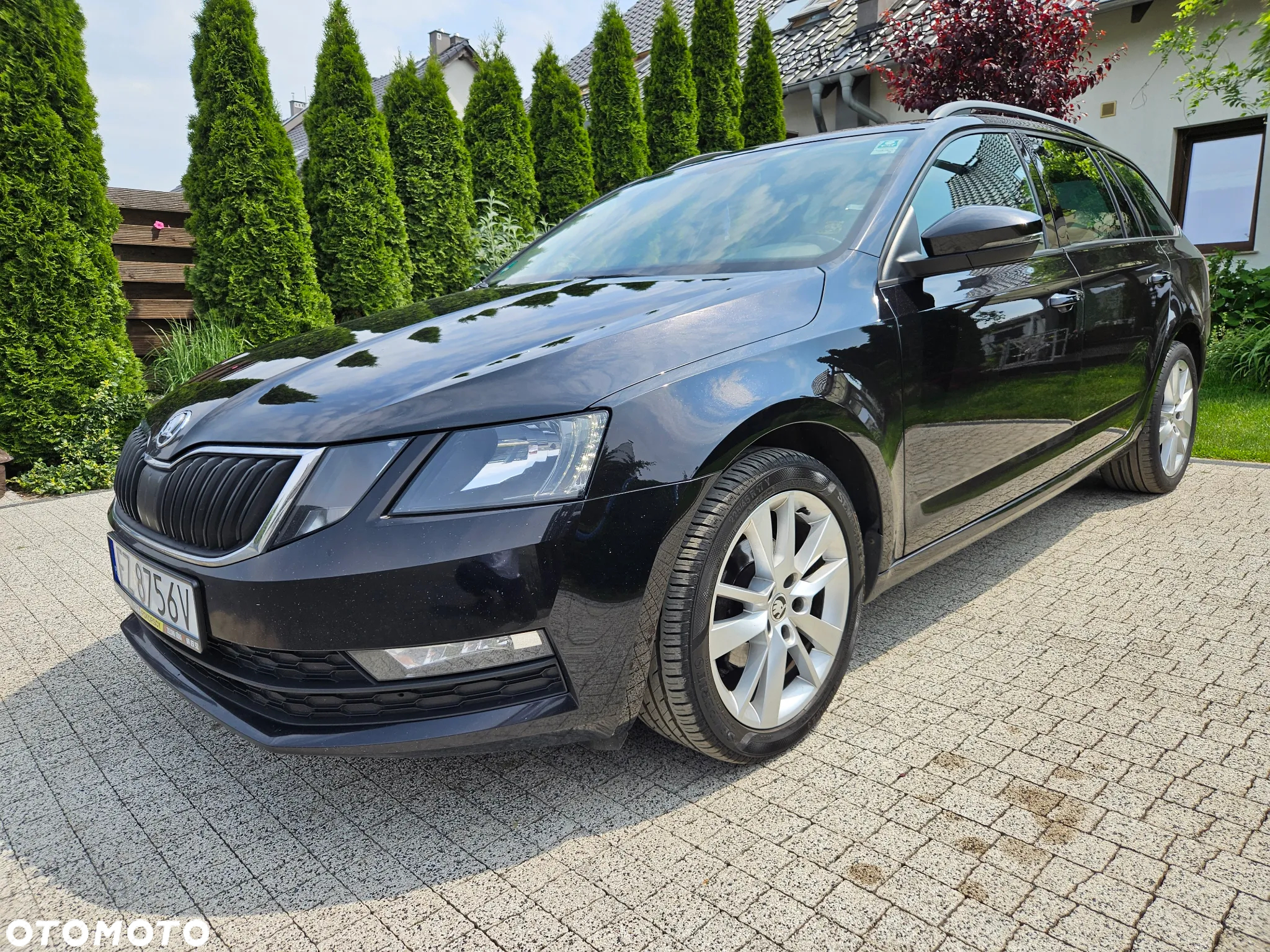 Skoda Octavia Combi 1.6 TDI Drive - 2