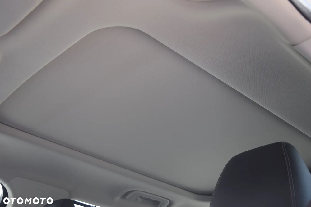 Ford Mondeo SW 2.0 TDCi Titanium PowerShift - 23