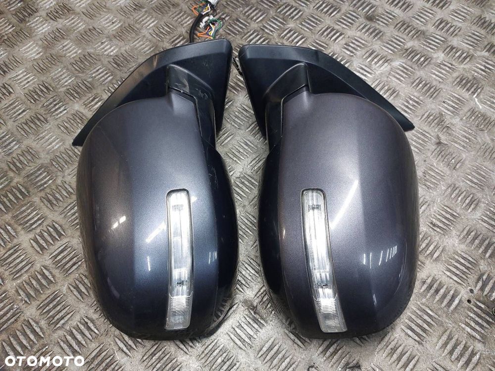 LUSTERKO LEWE + PRAWE ELEKTRYCZNE OUTLANDER II LIFT A39 9 PIN EU - 2