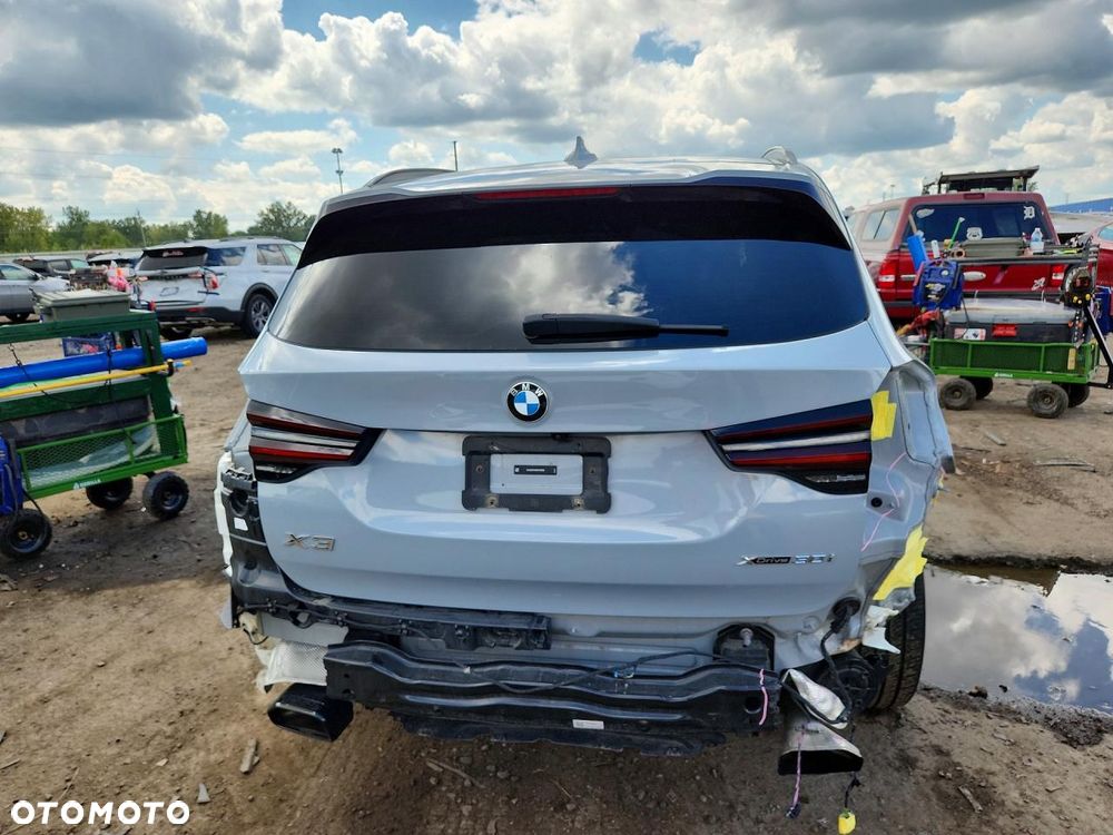 BMW X3 xDrive30i - 7