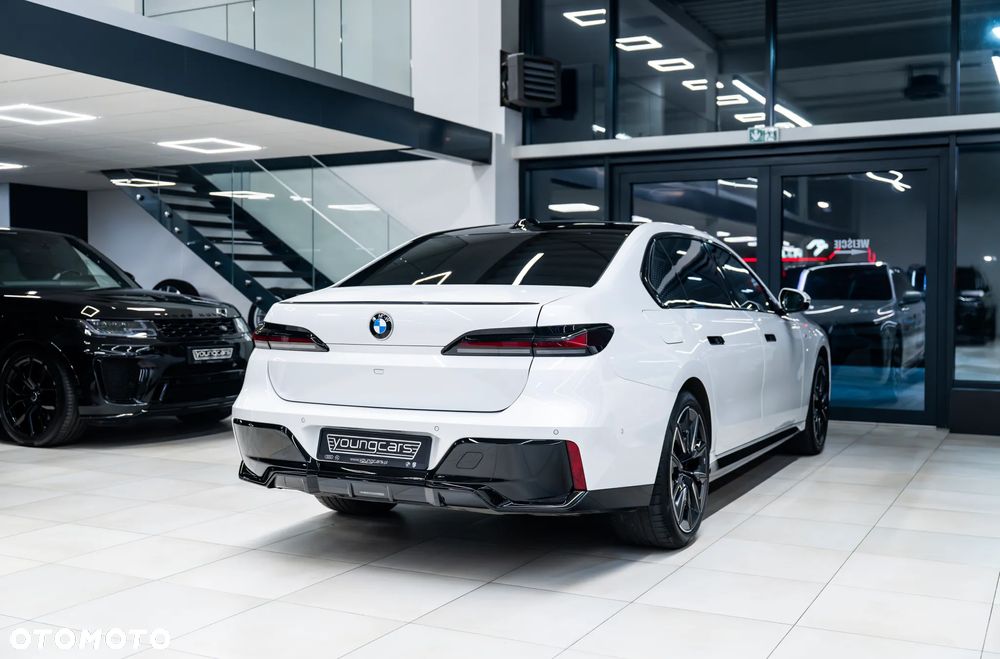 BMW Seria 7 740d xDrive sport - 10