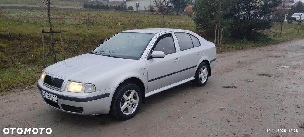 Skoda Octavia 1.4 Classic - 1