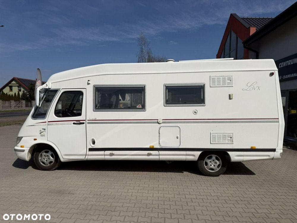 Mercedes-Benz Sprinter - 9
