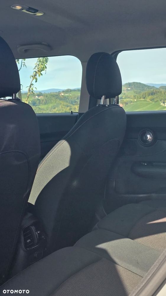 MINI Clubman One D - 14