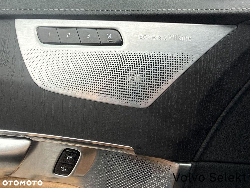 Volvo XC 90 - 16