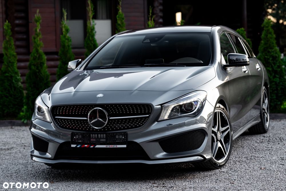 Mercedes-Benz CLA Shooting Brake 250 4Matic 7G-DCT Sport - 1