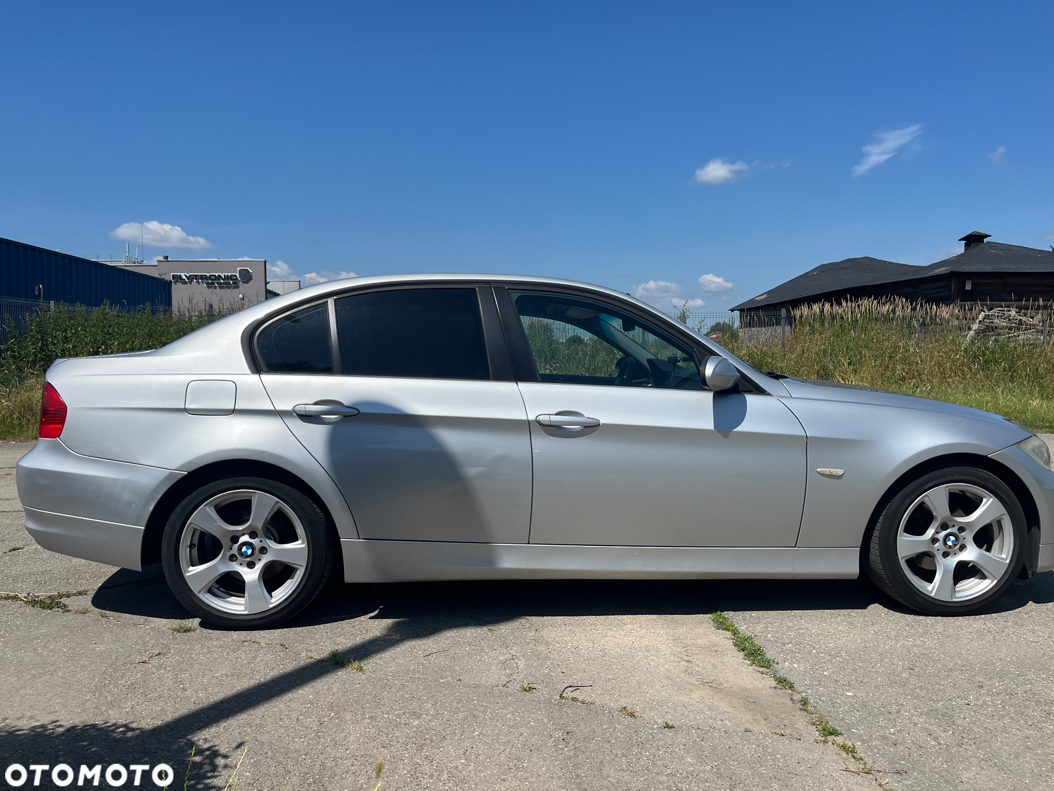 BMW Seria 3 318i - 9