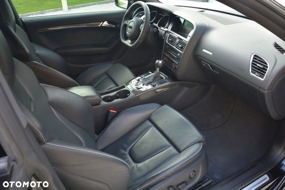 Audi RS5 Coupé - 21