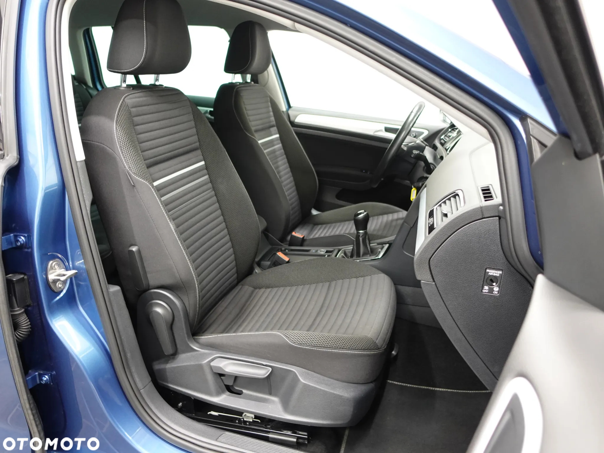 Volkswagen Golf 1.6 TDI 4Motion BlueMotion Technology Cup - 27