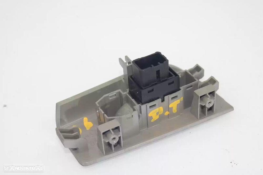 COMANDO ELEVADOR DE VIDRO TRASEIRO DIREITO HYUNDAI SANTA FÉ II 2011 -3715211110 - 1