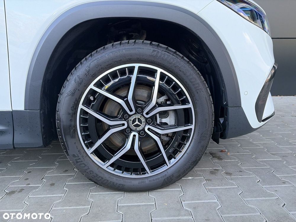 Mercedes-Benz EQB 300 66.5kWh 4-Matic AMG - 16