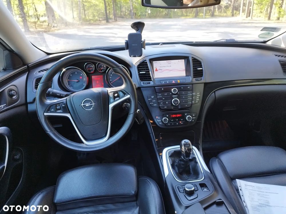 Opel Insignia 2.0 CDTI - 8