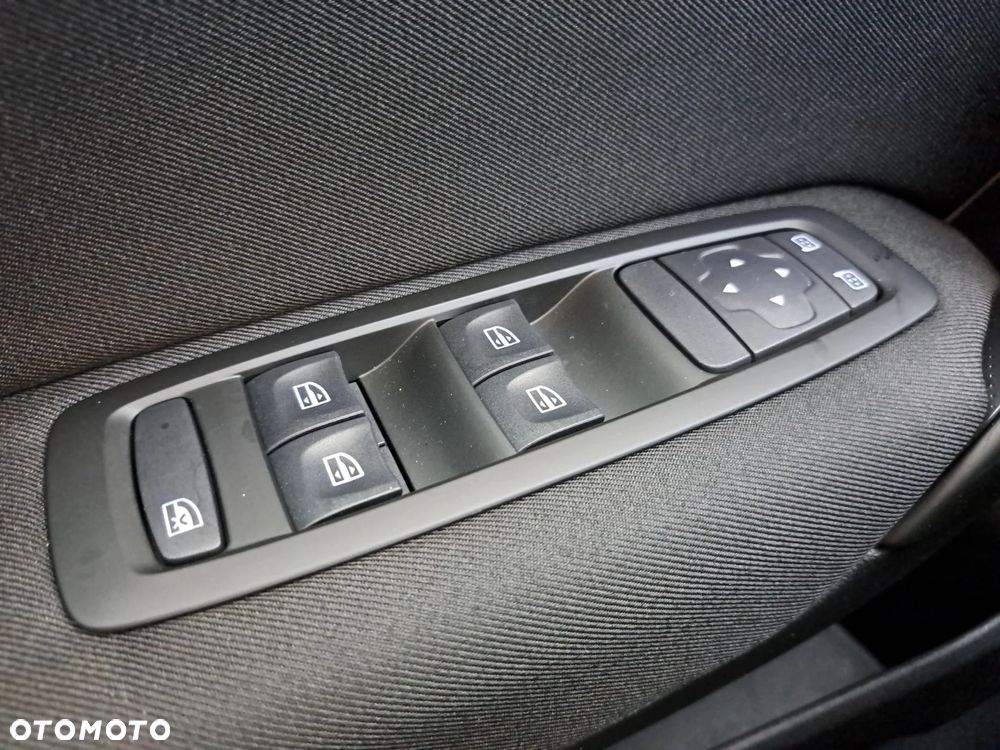 Renault Megane 1.3 TCe FAP Equilibre - 14