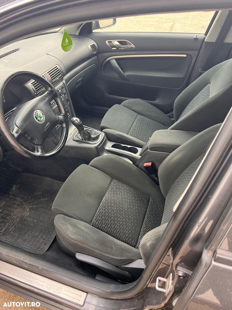 Skoda Superb 1,9 TDI Elegance - 9