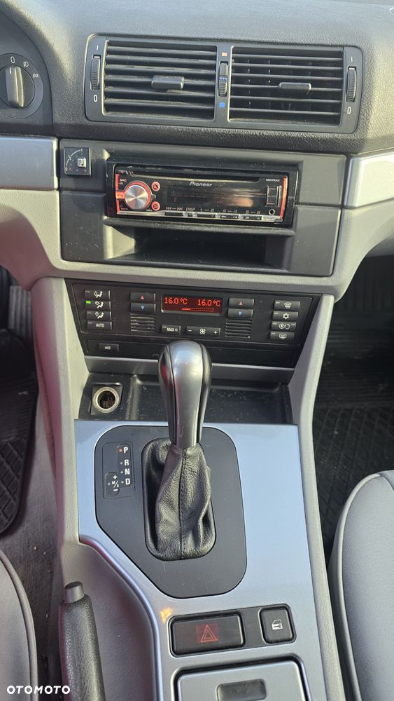 BMW Seria 5 - 24