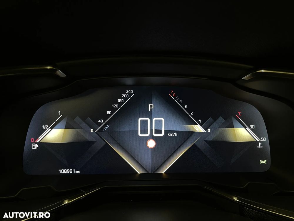 DS Automobiles DS 7 Crossback 1.6 PureTech 180 S&S EAT8 RIVOLI - 39