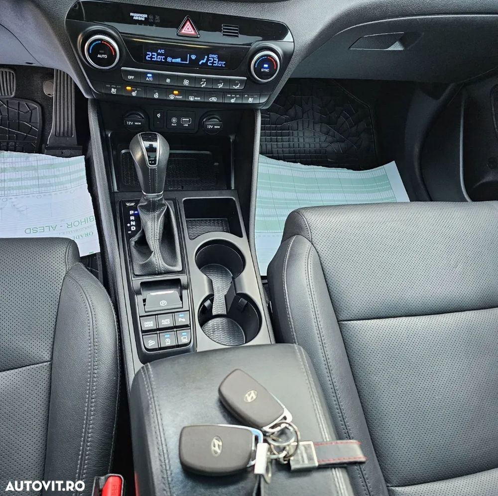 Hyundai Tucson 1.6 T-GDi 4WD 7DCT Luxury Pack+ - 11