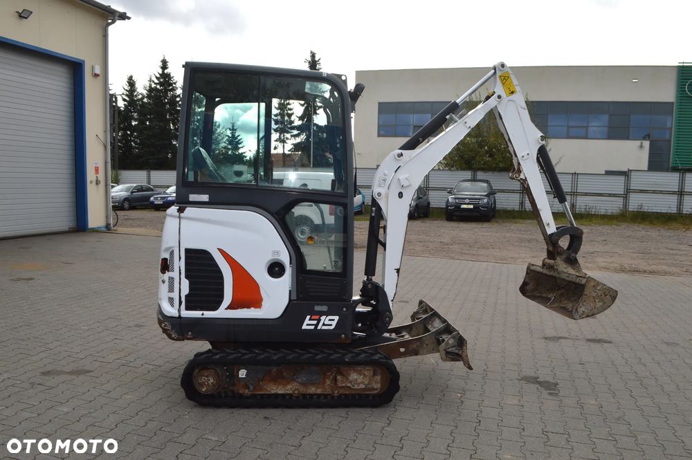 Bobcat E19 - 7