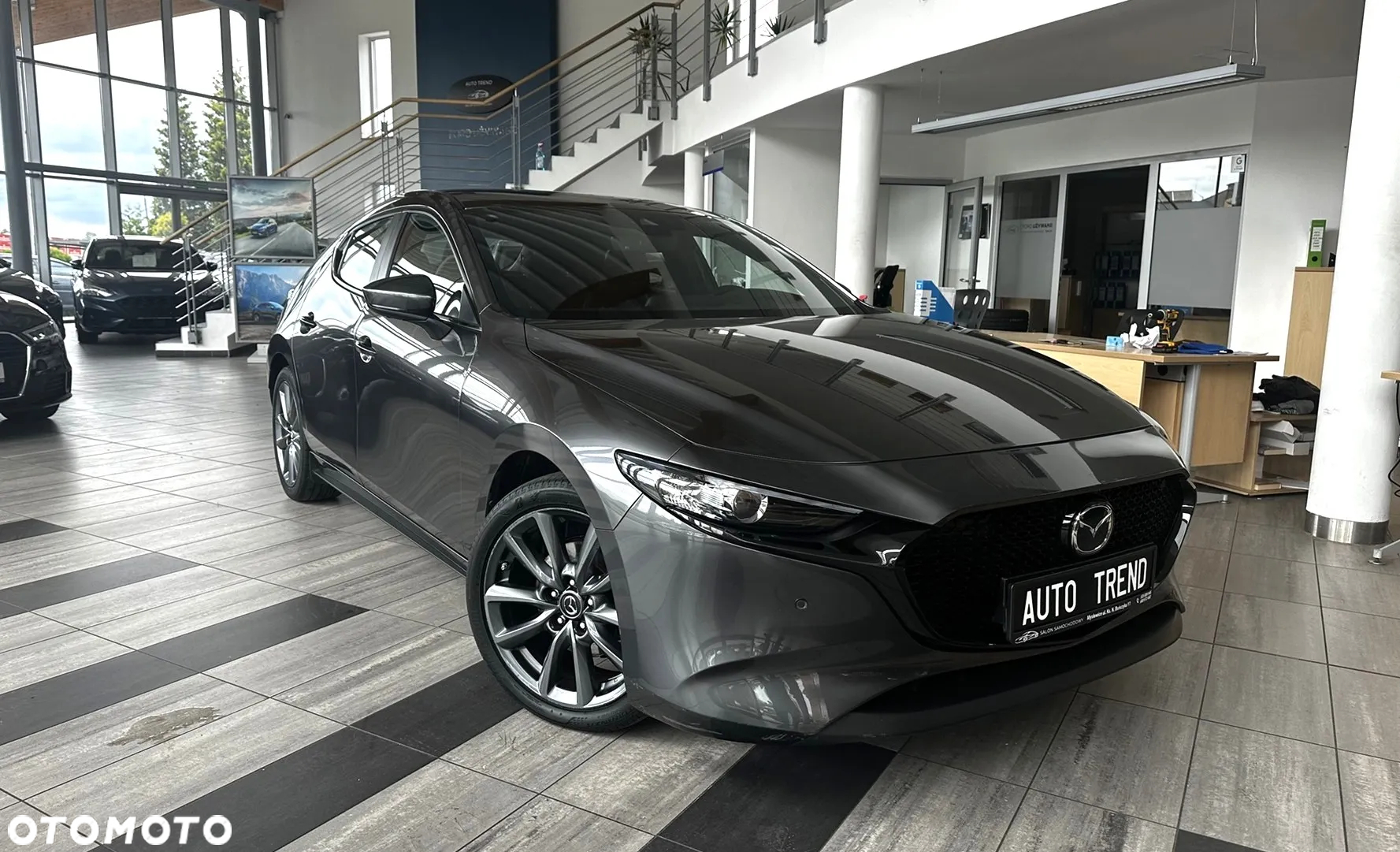 Mazda 3 e-SKYACTIV-G 2.0 M HYBRID HOMURA - 3