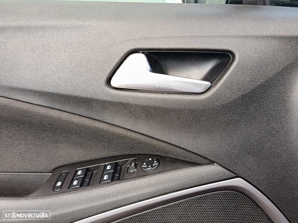 Opel Crossland 1.2 T Business Edition - 16