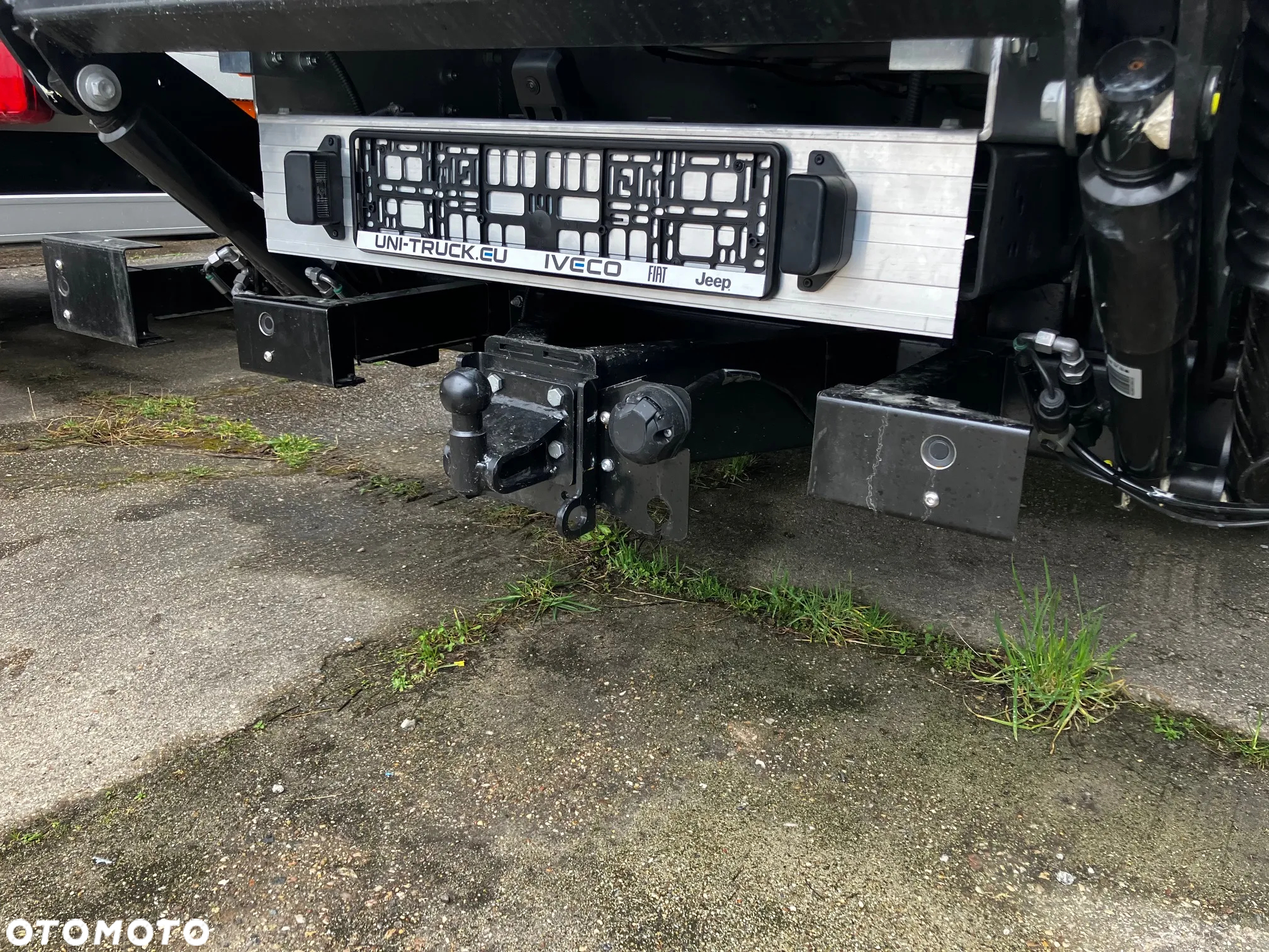 Iveco 3.0 Daily 35C18 Hi-Matic kontener winda hak - 11