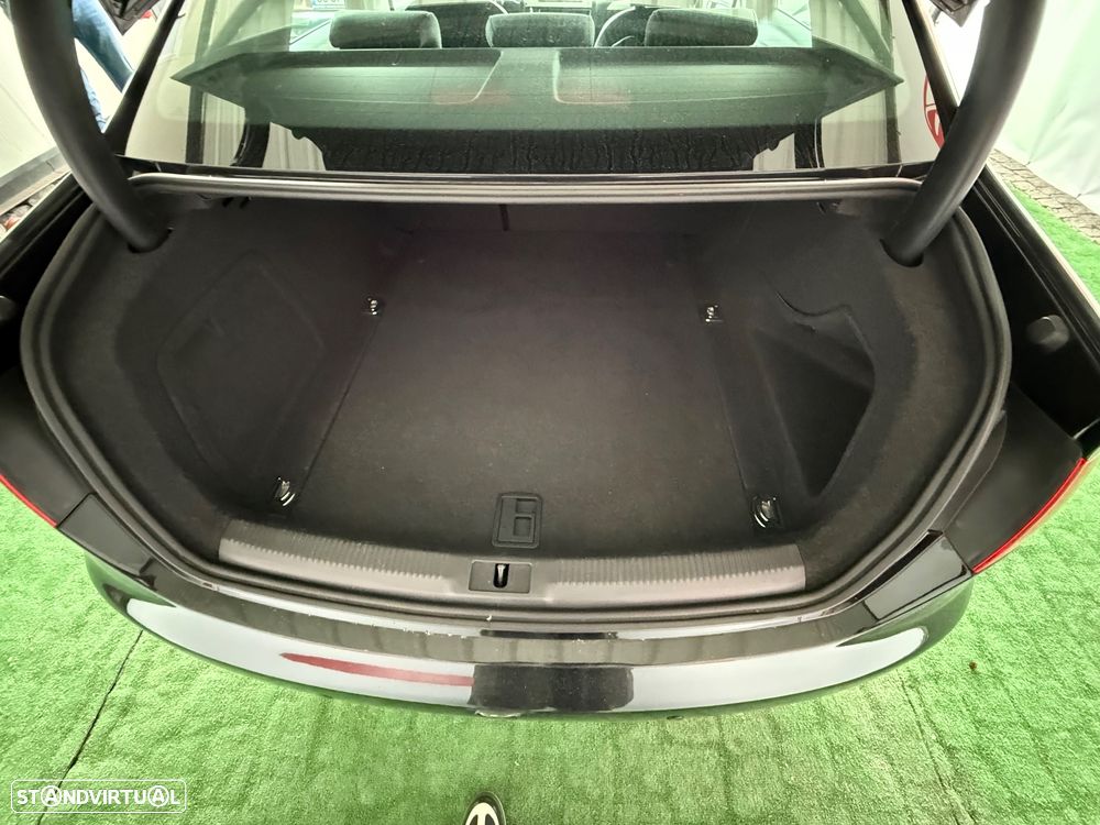 Audi A4 2.0 TDI Advance - 12