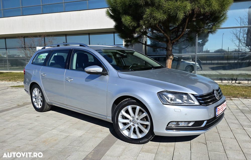 Volkswagen Passat 2.0 TDI DSG BlueMotion Technology Highline - 1