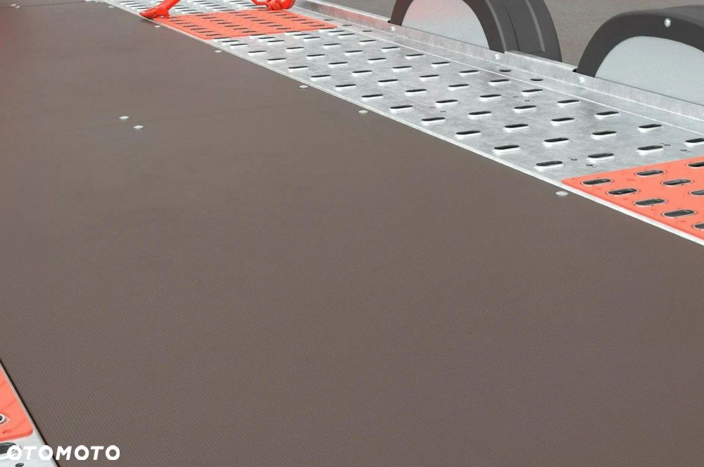 Brian James Trailers LAWETA BRIAN JAMES TRAILERS A TRANSPORTER 4.5M X 2.0M - 9