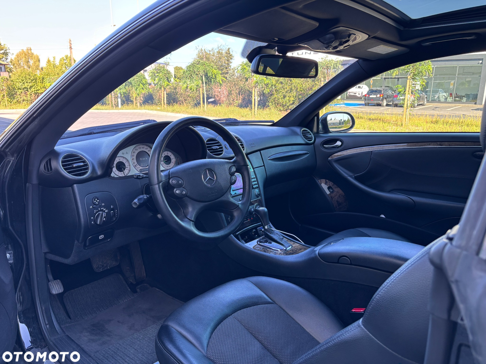 Mercedes-Benz CLK - 13
