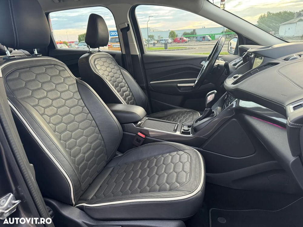 Ford Kuga 2.0 TDCi 4x4 Aut. Vignale - 21