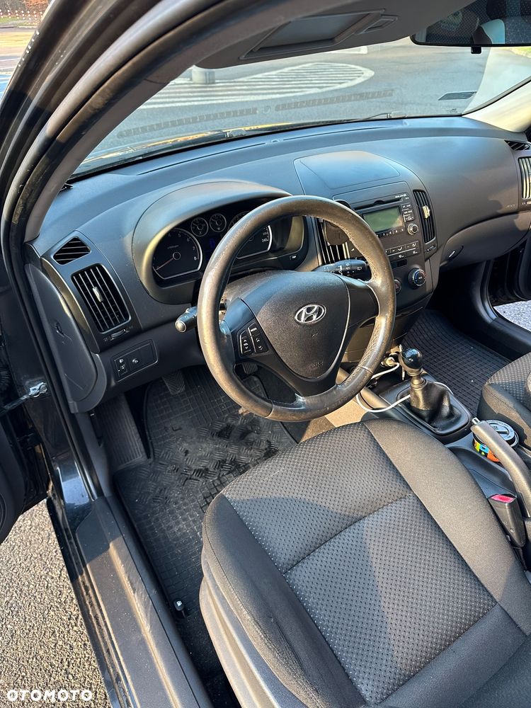 Hyundai i30 1.4 Base - 6