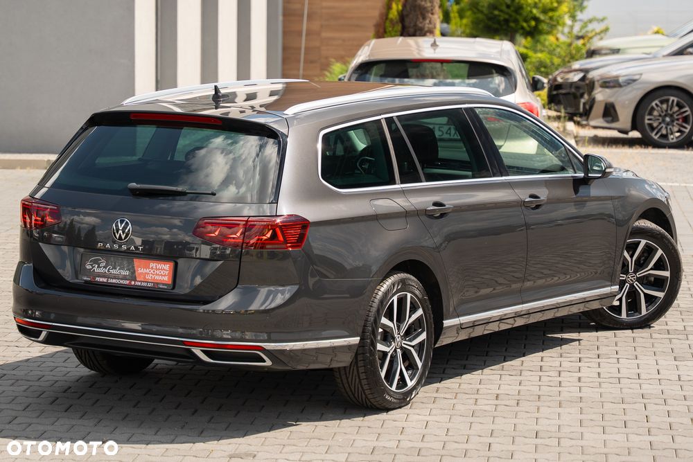 Volkswagen Passat 2.0 TDI SCR Highline DSG - 12