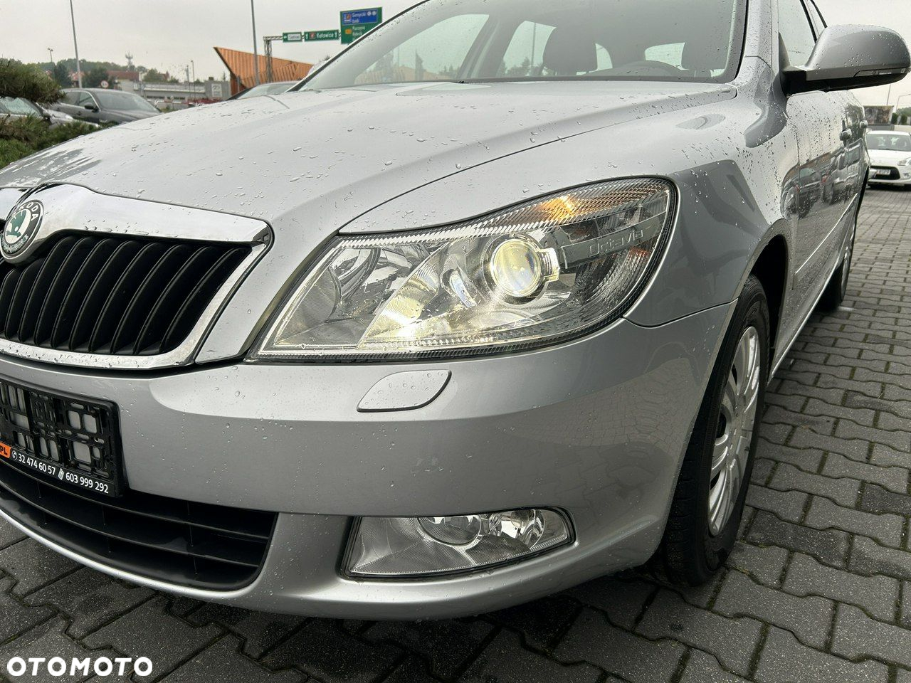 Skoda Octavia 1.6 TDI DPF Ambition - 2