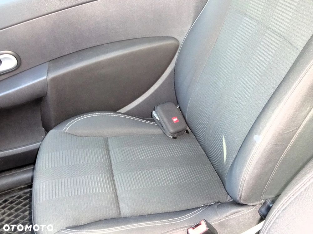 Renault Clio - 13