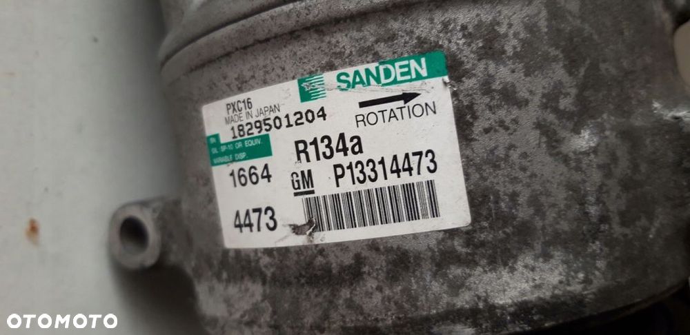 SPRĘŻARKA KLIMATYZACJI OPEL INSIGNIA 2.0 CDTI - 2