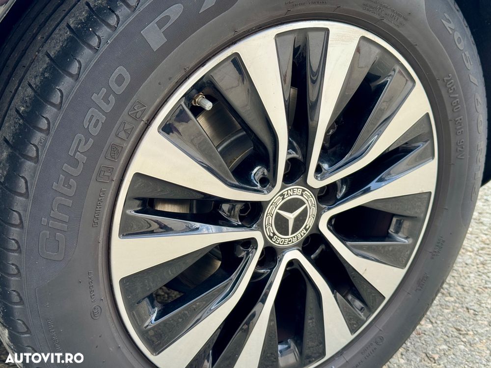 MERCEDES-BENZ A-Class 2022 — imagine 20