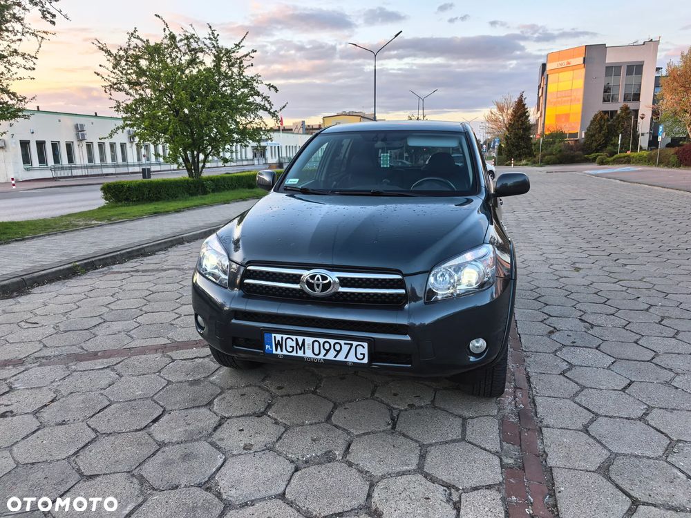 Toyota RAV4 2.2 D-CAT 4x4 Executive - 2