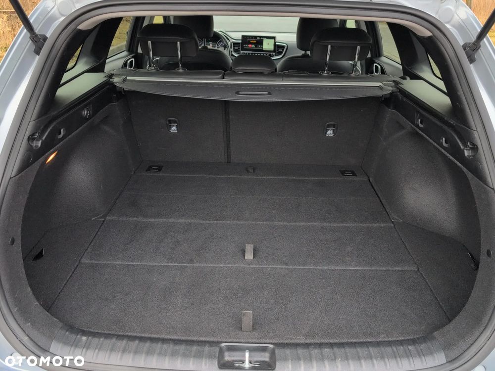 Kia Ceed 1.5 T-GDI Tribute - 21