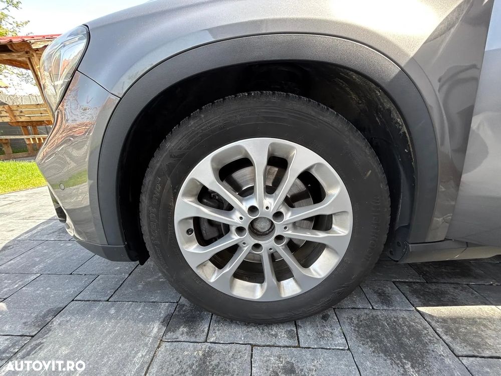 Mercedes-Benz GLA 220 4MATIC - 10