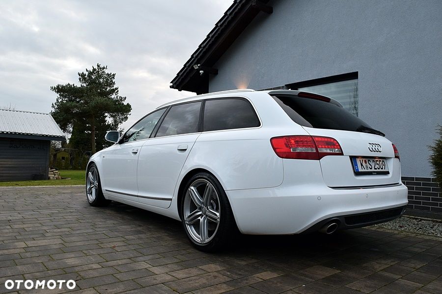 Audi A6 Avant 2.7 TDI DPF quattro tiptronic - 17