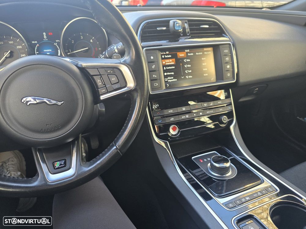 Jaguar XE E-Performance Aut. R-Sport - 10