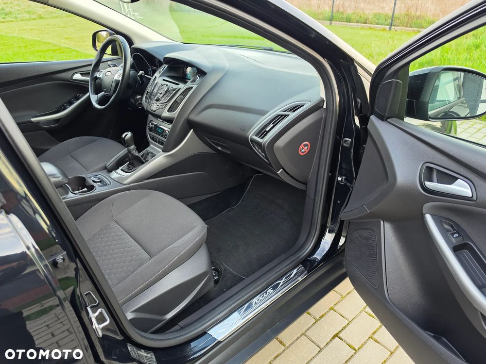 Ford Focus - 17