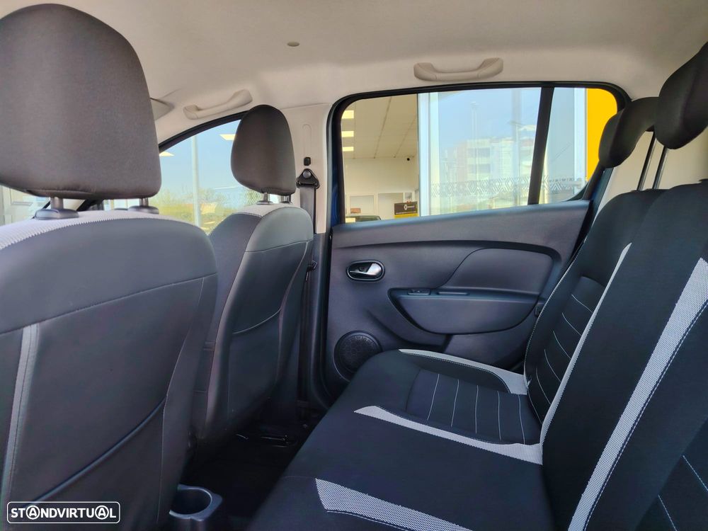 Dacia Sandero 0.9 TCe Stepway - 12