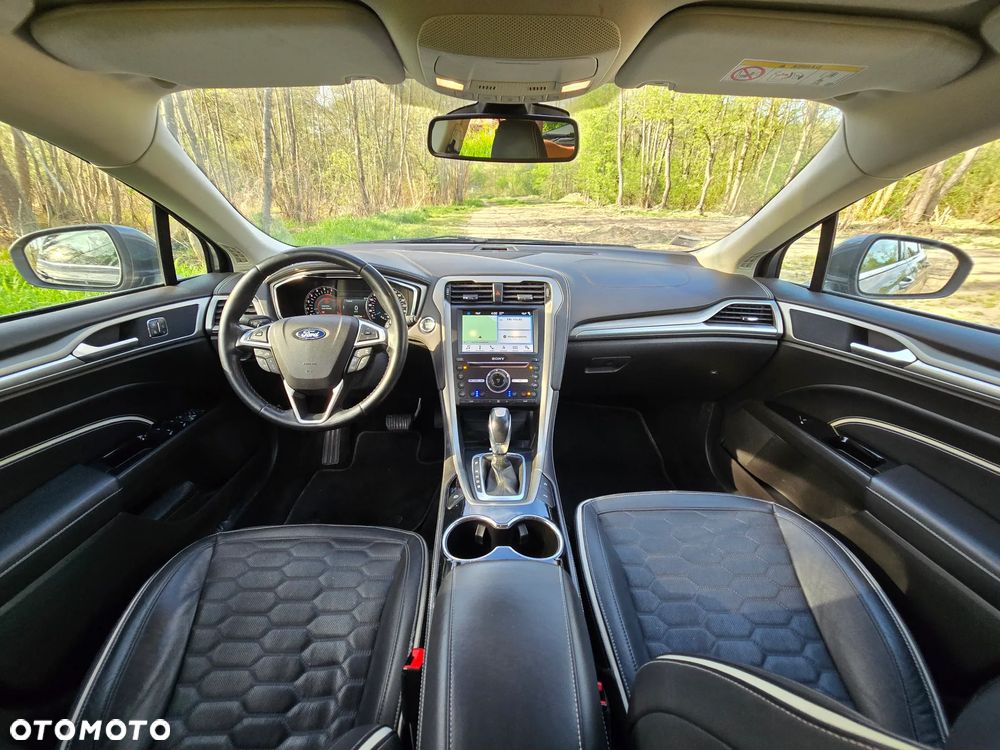 Ford Mondeo 2.0 TDCi PowerShift-Aut Allrad Vignale - 6