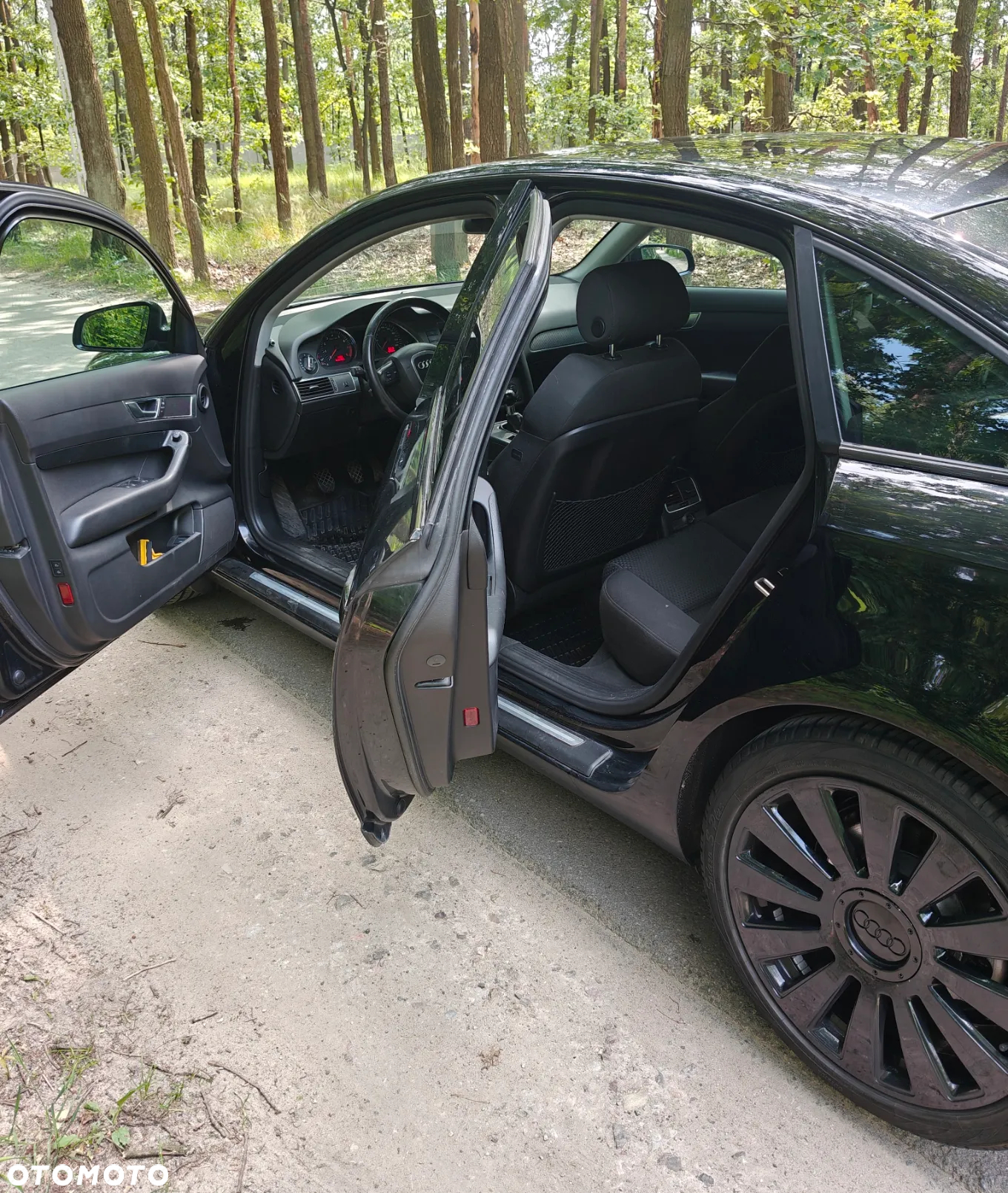 Audi A6 2.4 - 7