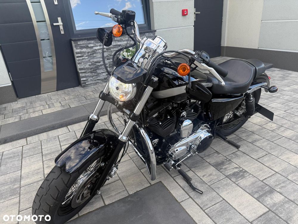 Harley-Davidson Sportster Custom 1200C - 1