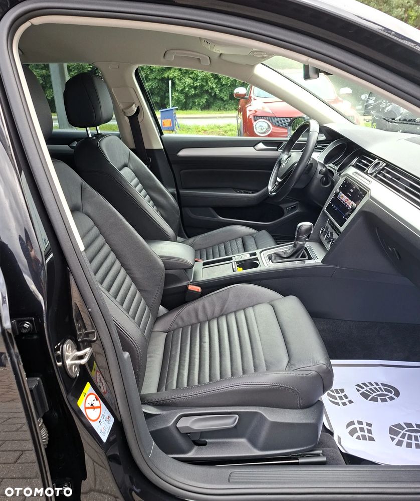 Volkswagen Passat Variant 2.0 TDI BMT Highline DSG - 9