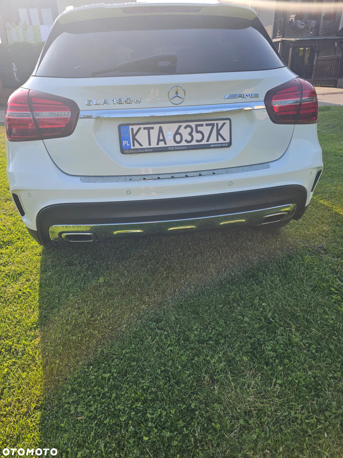 Mercedes-Benz GLA 180 d 7G-DCT AMG Line - 7